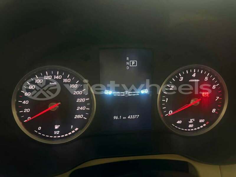 Big with watermark mercedes benz glc hanoi can tho 49018