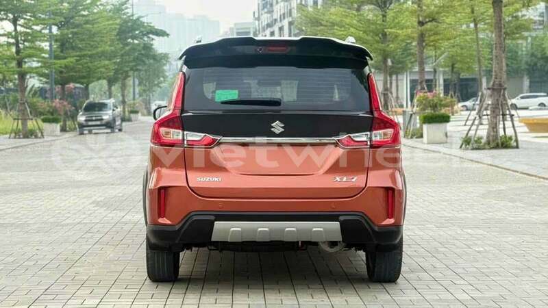 Big with watermark mercedes benz glc hanoi can tho 49018