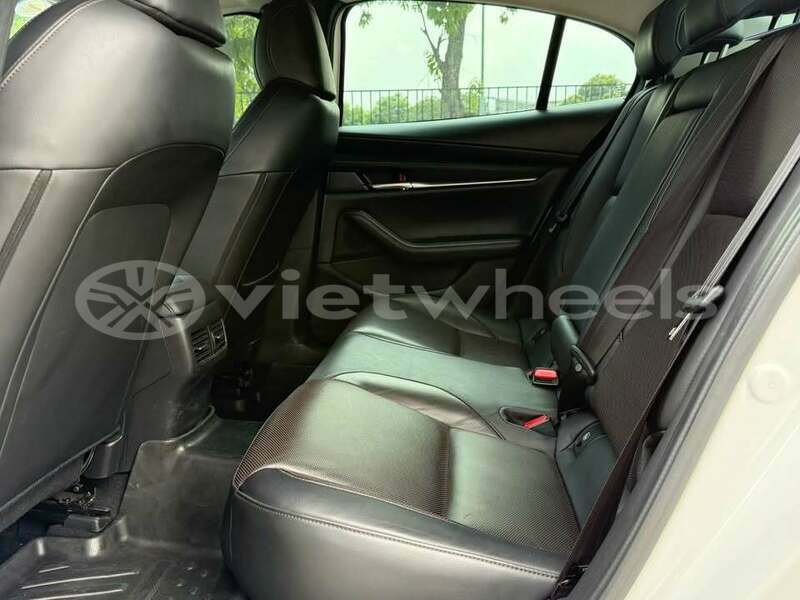 Big with watermark mazda 3 hanoi gia lai 49028