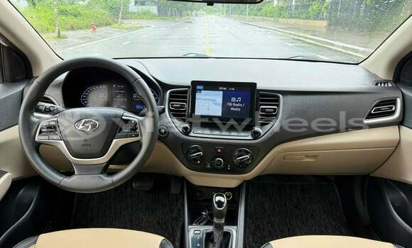 Buy Used Hyundai Accent Car Buy Used Hyundai Accent Car