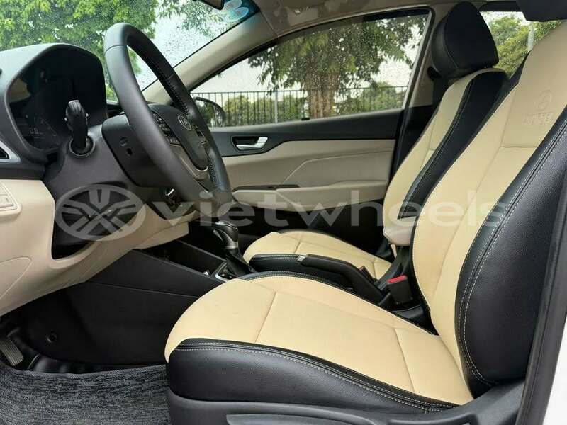 Big with watermark hyundai accent hanoi ha noi 49030