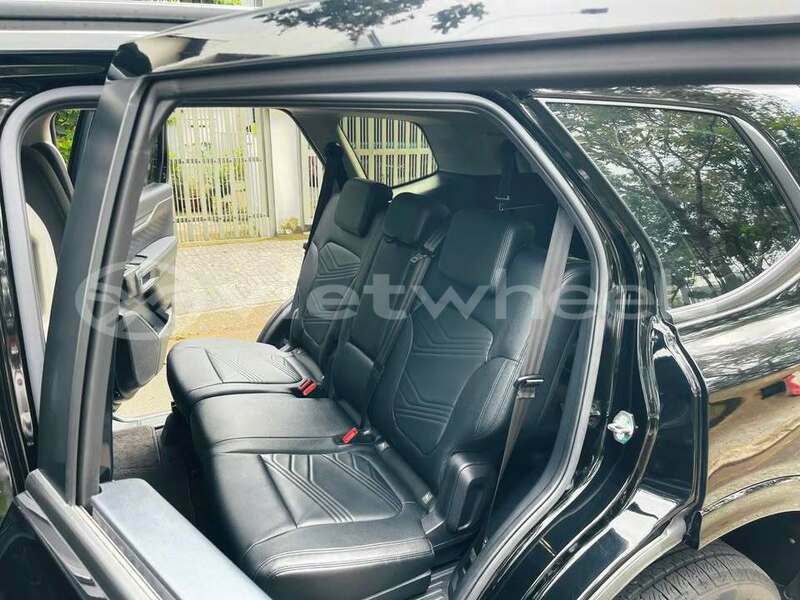 Big with watermark ford everest hanoi hue 49039