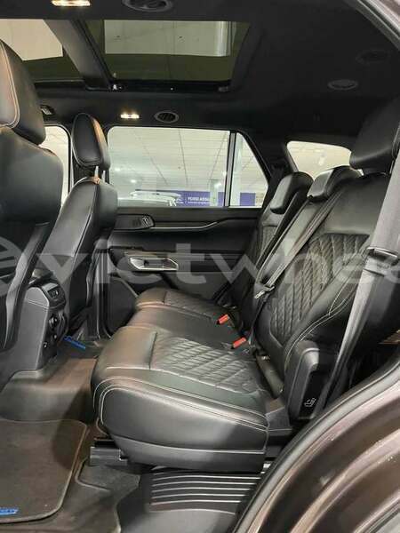 Big with watermark ford everest none bac ninh 49040
