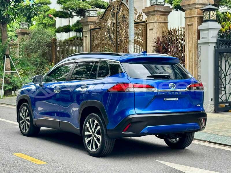 Big with watermark toyota corolla cross hanoi hue 49055