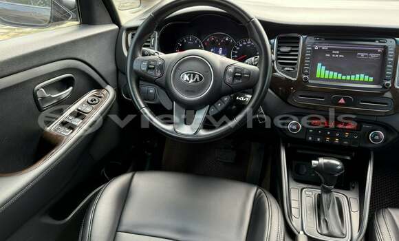 Buy Used KIA Rondo Car Buy Used KIA Rondo Car