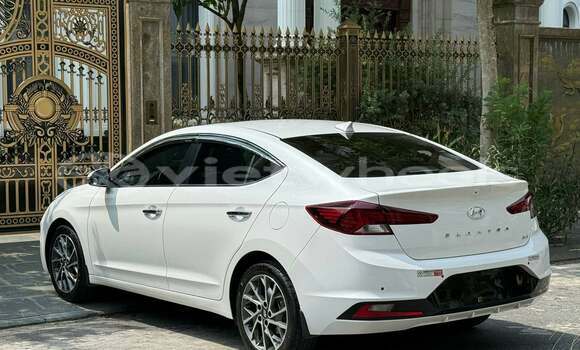 Buy Used Hyundai Elantra Car Buy Used Hyundai Elantra Car