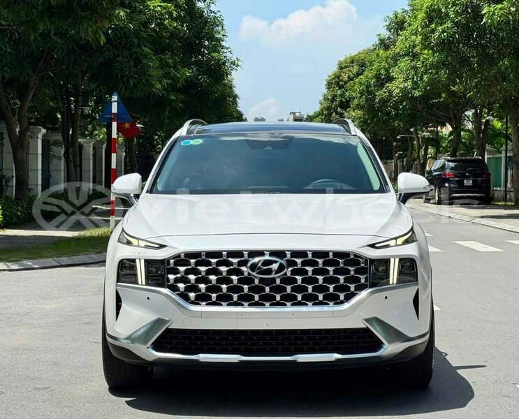 Big with watermark hyundai santa fe hanoi hue 49074