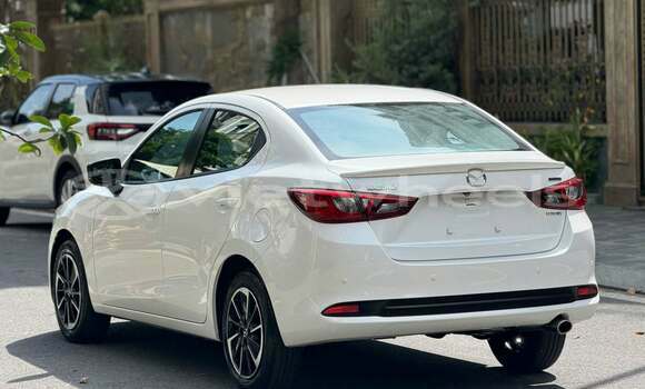 Buy Used Mazda 2 Car Buy Used Mazda 2 Car