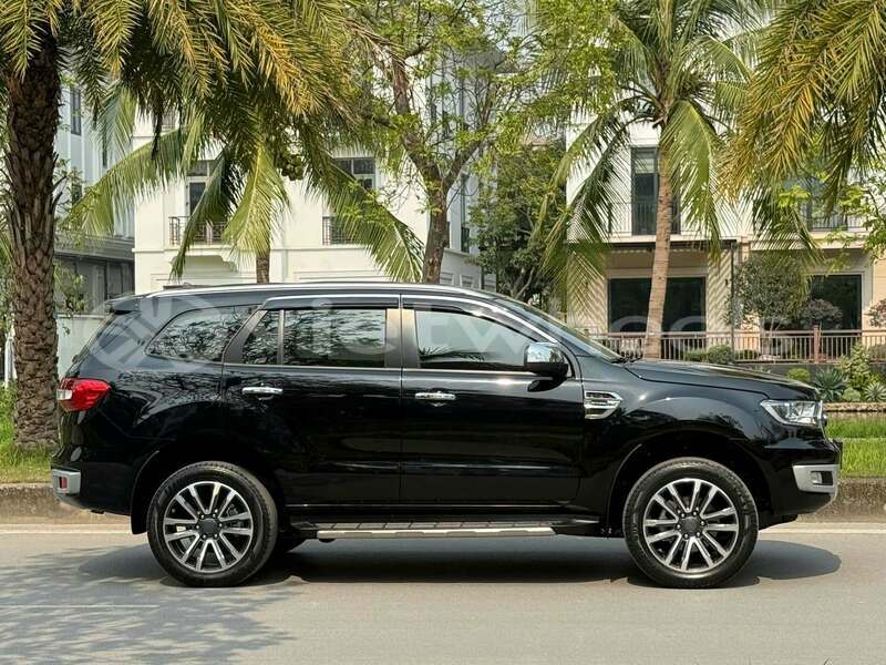 Big with watermark ford everest hanoi can tho 49089