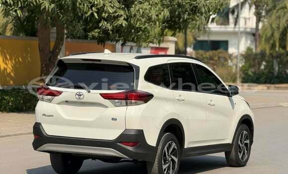 Mua Đã sử dụng Toyota Rush Xe ô tô Mua Đã sử dụng Toyota Rush Xe ô tô