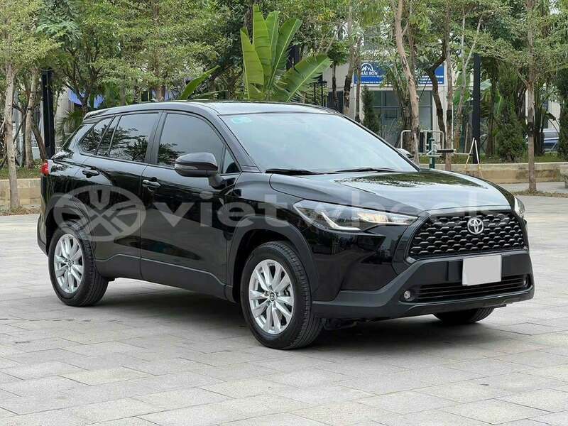 Big with watermark toyota corolla cross hanoi hue 49117