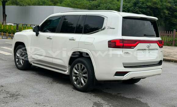 Buy Used Toyota LAND CRUISER Car Buy Used Toyota LAND CRUISER Car