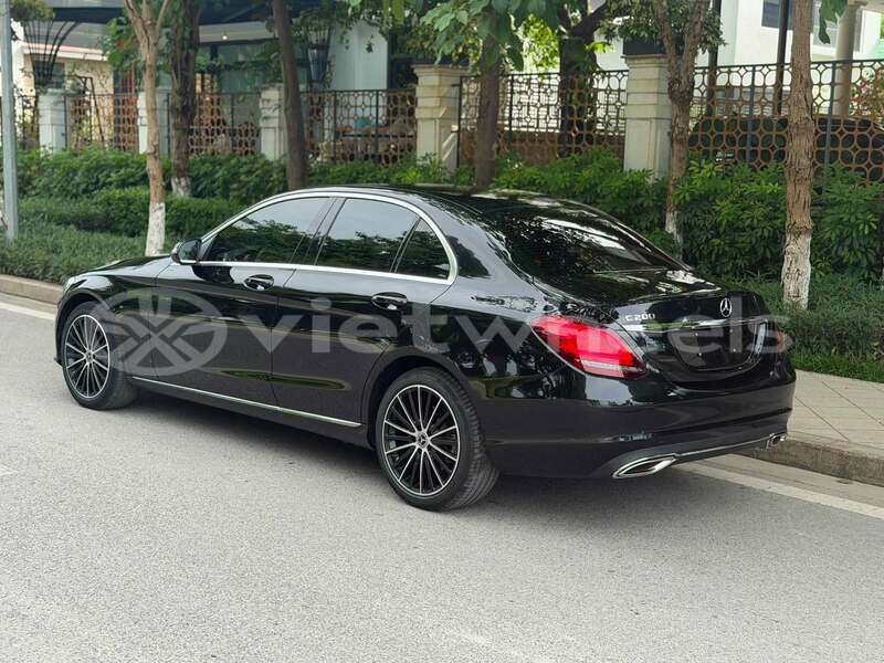 Big with watermark mercedes benz a class hanoi gia lai 49128
