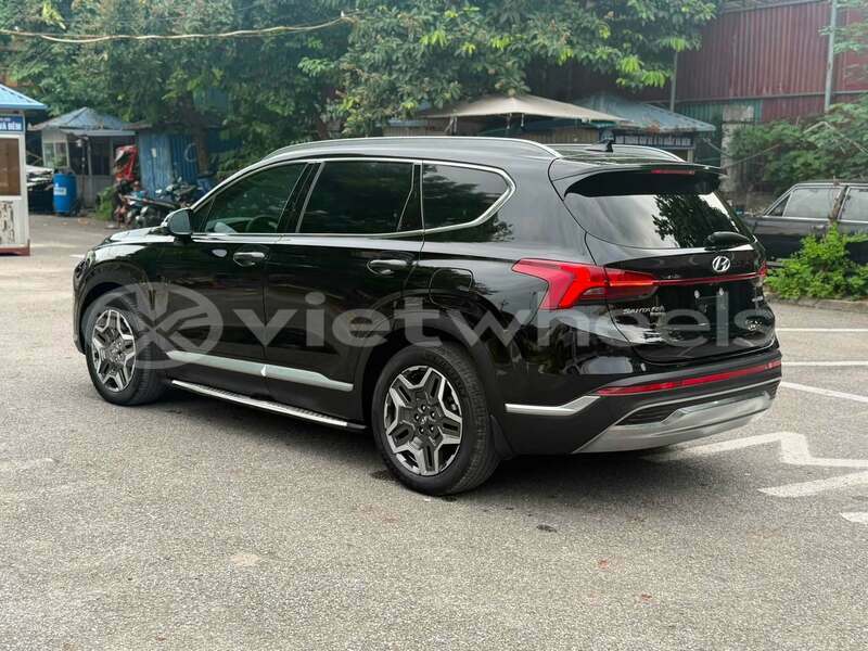 Big with watermark hyundai santa fe hanoi hue 49129