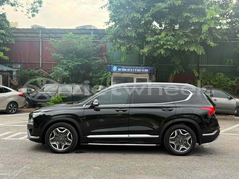 Big with watermark hyundai santa fe hanoi hue 49129