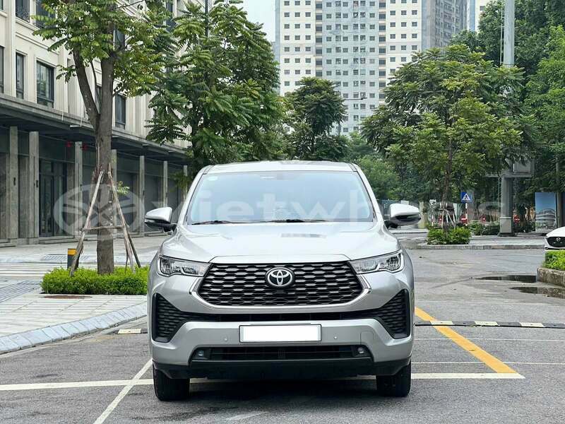 Big with watermark toyota innova none cao bang 49137