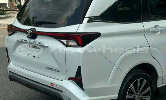 Mua Đã sử dụng Toyota VELOZ Xe ô tô Mua Đã sử dụng Toyota VELOZ Xe ô tô