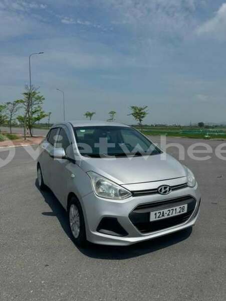 Big with watermark toyota avanza at ca mau ca mau 49156