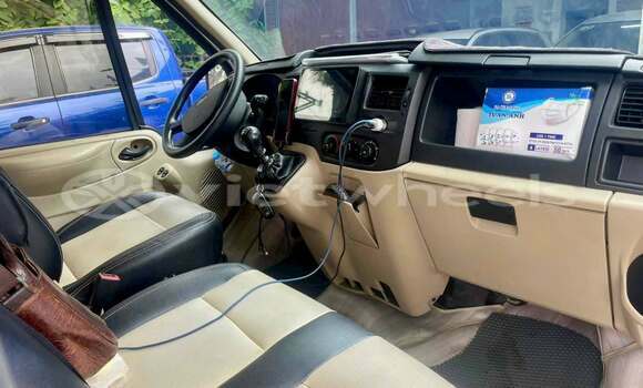Mua Đã sử dụng Ford Transit Xe ô tô Mua Đã sử dụng Ford Transit Xe ô tô