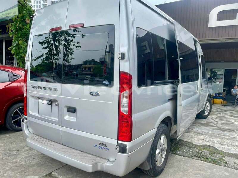 Big with watermark ford transit hanoi can tho 49161