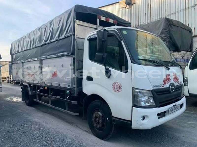 Big with watermark toyota avanza at none cao bang 49177