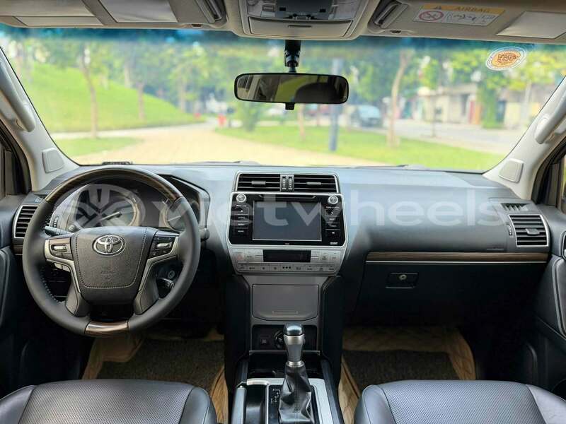 Big with watermark toyota prado hanoi hue 49199