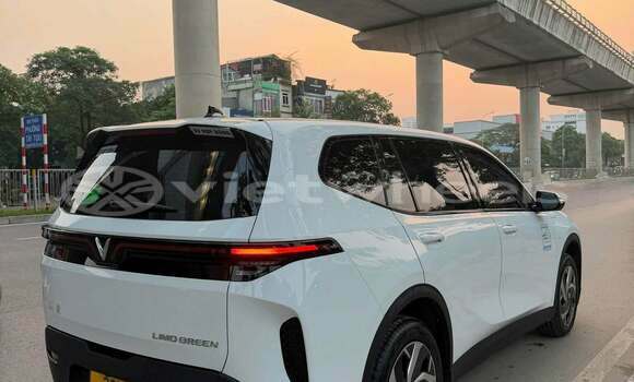 Mua Đã sử dụng Vinfast Lux a2.0 Xe ô tô Mua Đã sử dụng Vinfast Lux a2.0 Xe ô tô