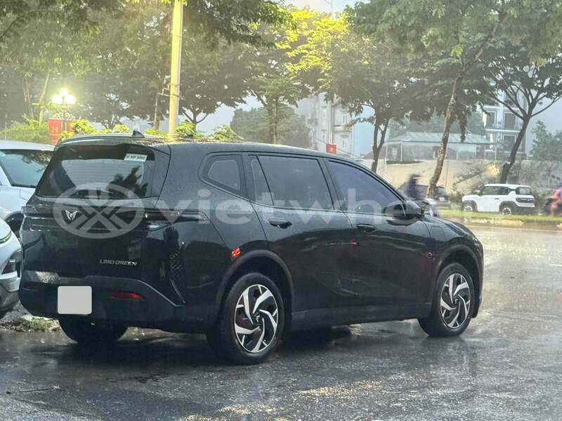 Big with watermark vinfast limo green hanoi can tho 49211