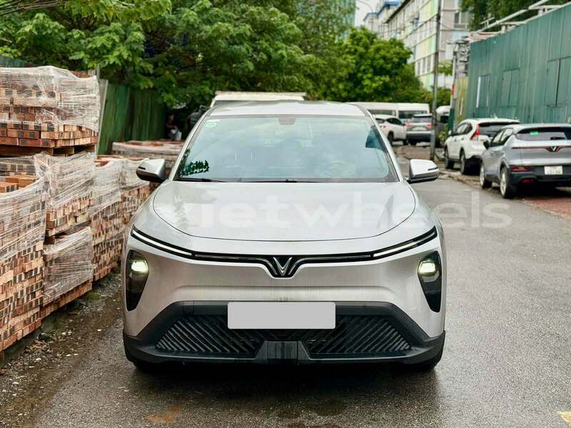 Big with watermark vinfast limo green hanoi ha noi 49214