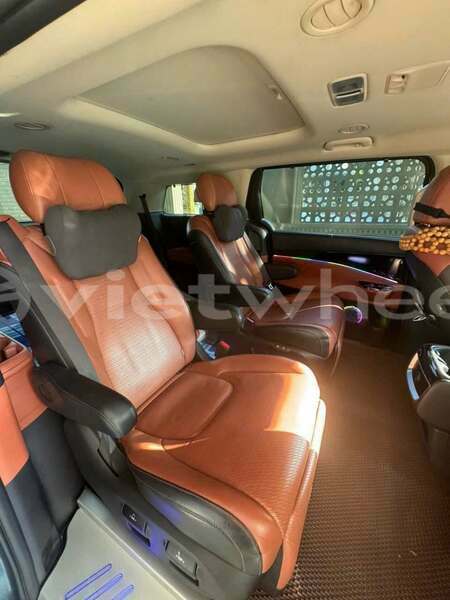 Big with watermark kia carnival hanoi hue 49232