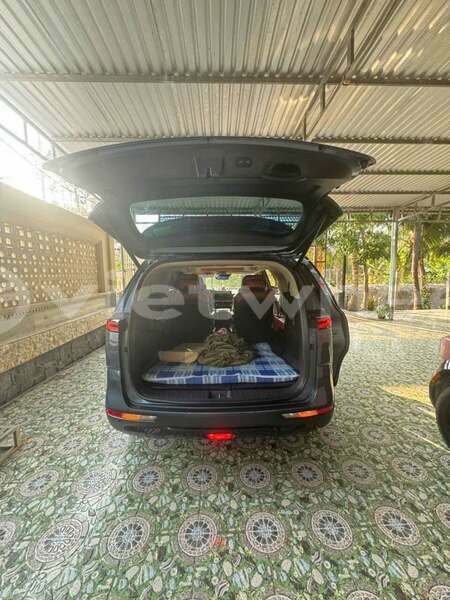 Big with watermark kia carnival hanoi hue 49232