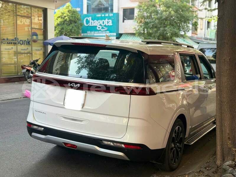 Big with watermark kia carnival hanoi can tho 49234