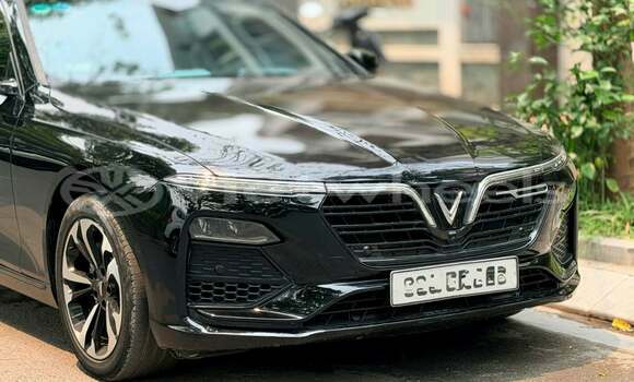 Buy Used Vinfast LUX A2.0 Car Buy Used Vinfast LUX A2.0 Car