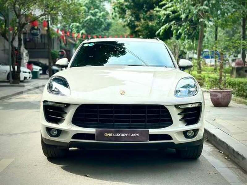 Big with watermark porsche macan hanoi can tho 49237