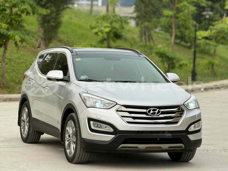 Big with watermark hyundai santa fe hanoi can tho 49241