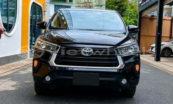 Buy Used Toyota Innova Car Buy Used Toyota Innova Car