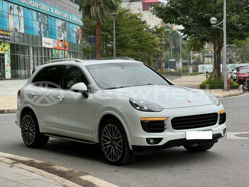 Big with watermark porsche cayenne hanoi hung yen 49253