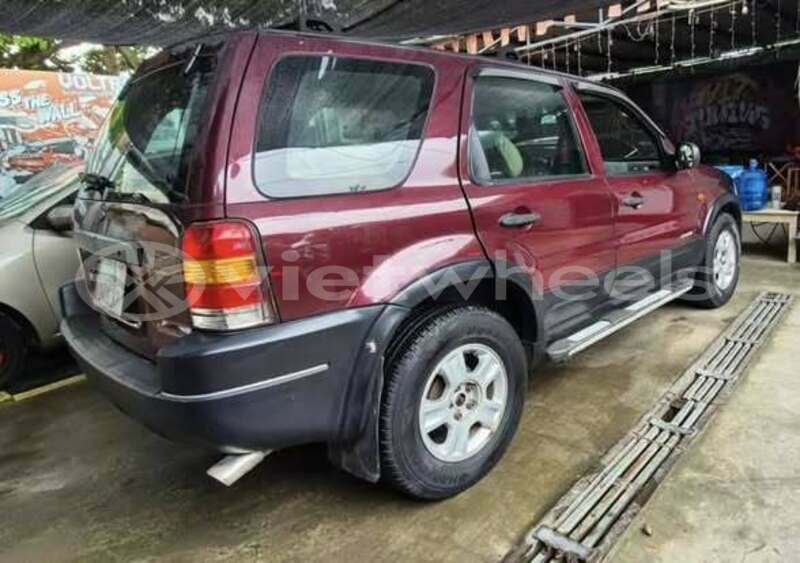 Big with watermark toyota esquire none bac ninh 49254