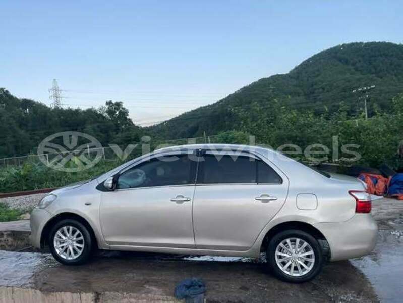 Big with watermark toyota corolla none bac ninh 49258