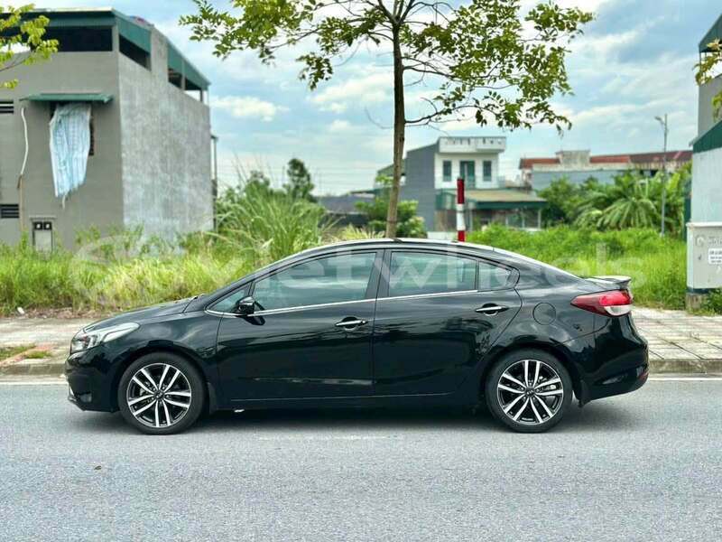 Big with watermark kia cerato none bac ninh 49300