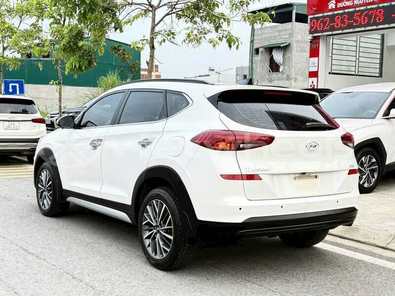 Big with watermark hyundai tucson none cao bang 49309