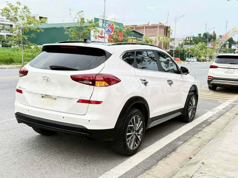 Big with watermark hyundai tucson none cao bang 49309