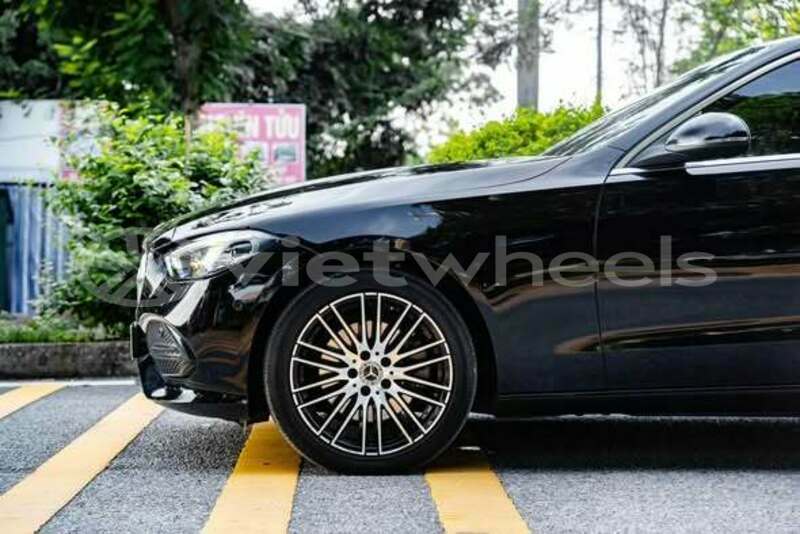 Big with watermark mercedes benz a250 amg sport line hanoi gia lai 49314
