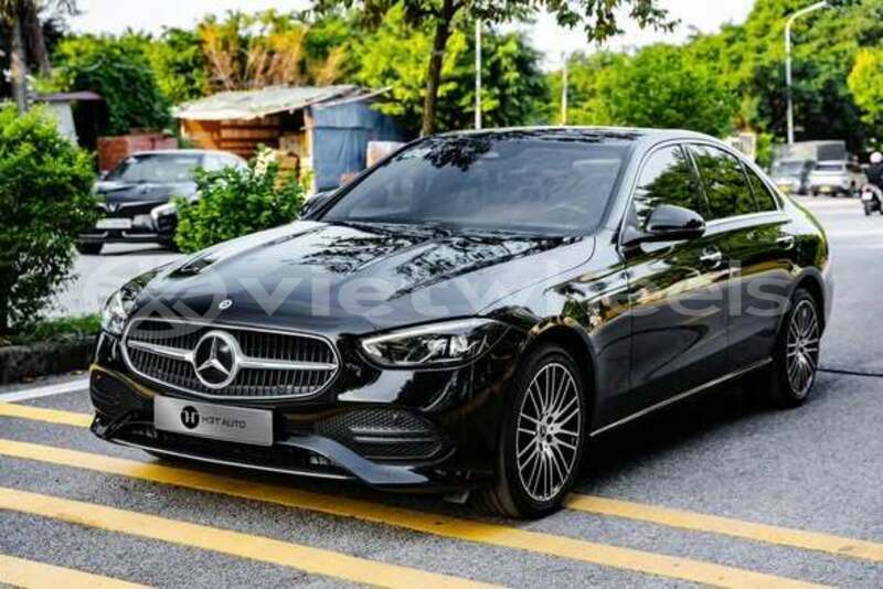 Big with watermark mercedes benz a250 amg sport line hanoi gia lai 49314