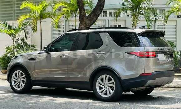 Mua Đã sử dụng Land Rover Discovery Sport Xe ô tô Mua Đã sử dụng Land Rover Discovery Sport Xe ô tô