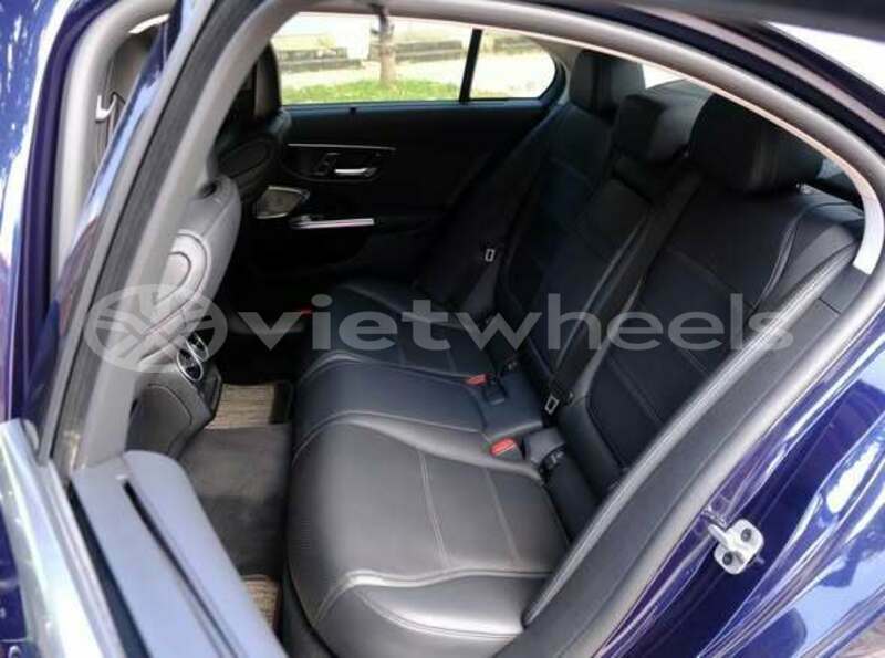 Big with watermark mercedes benz c200 hanoi can tho 49331