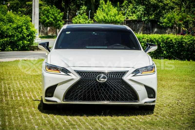 Big with watermark lexus es none bac ninh 49341