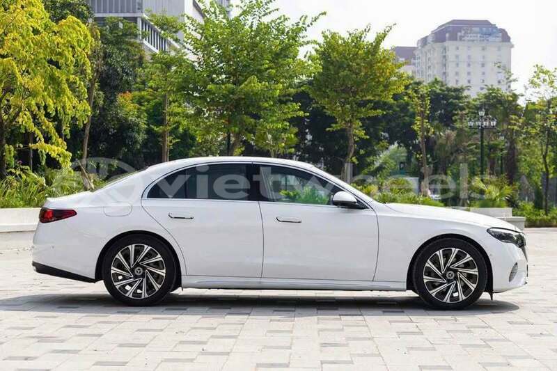 Big with watermark mercedes benz e class hanoi gia lai 49345