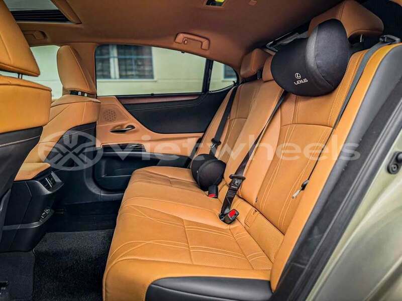 Big with watermark lexus es none ha tinh 49366