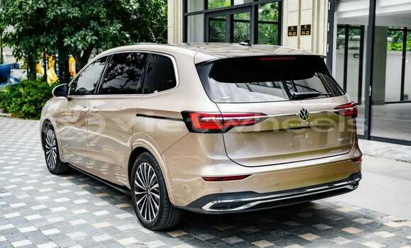 Buy Used Volkswagen Viloran Car Buy Used Volkswagen Viloran Car